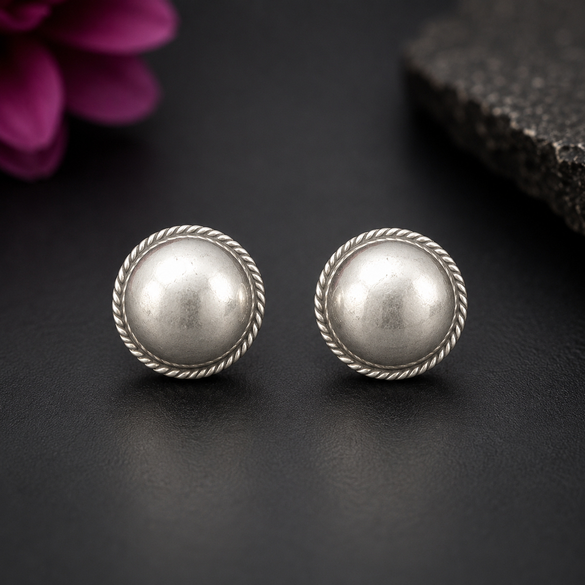 Heritage Rope-Edge Oxidised Silver Studs