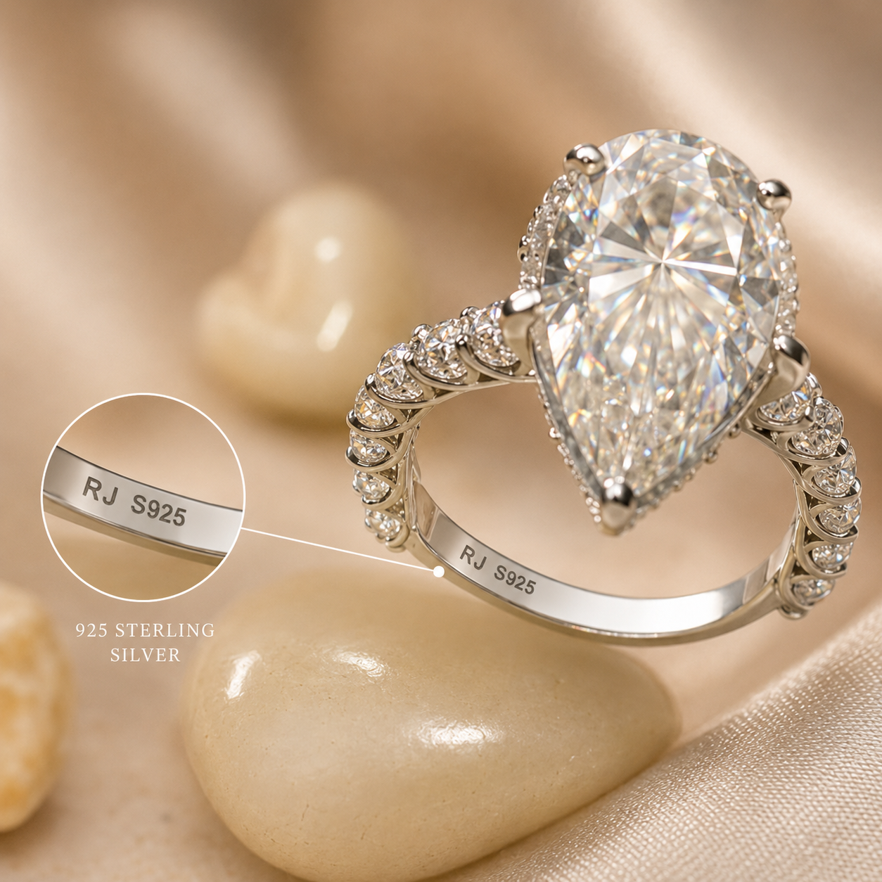 Éclat Royale Ring