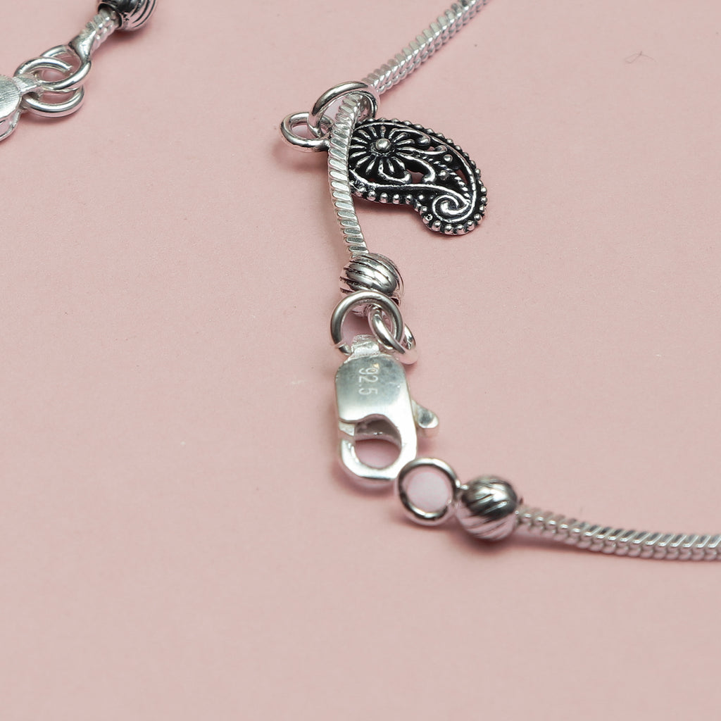 Twin-Paisley Silver Anklet Set