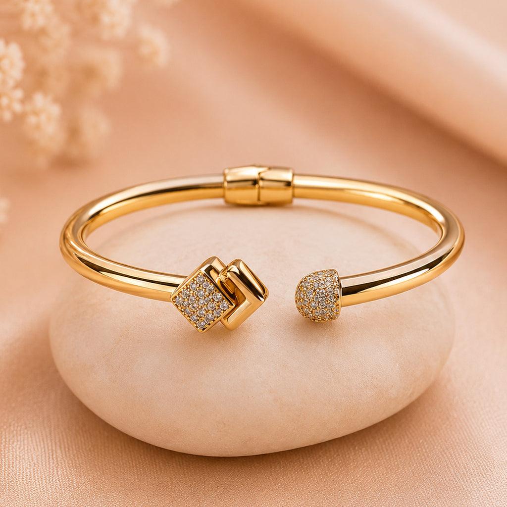 Opaline Elegance Bracelet