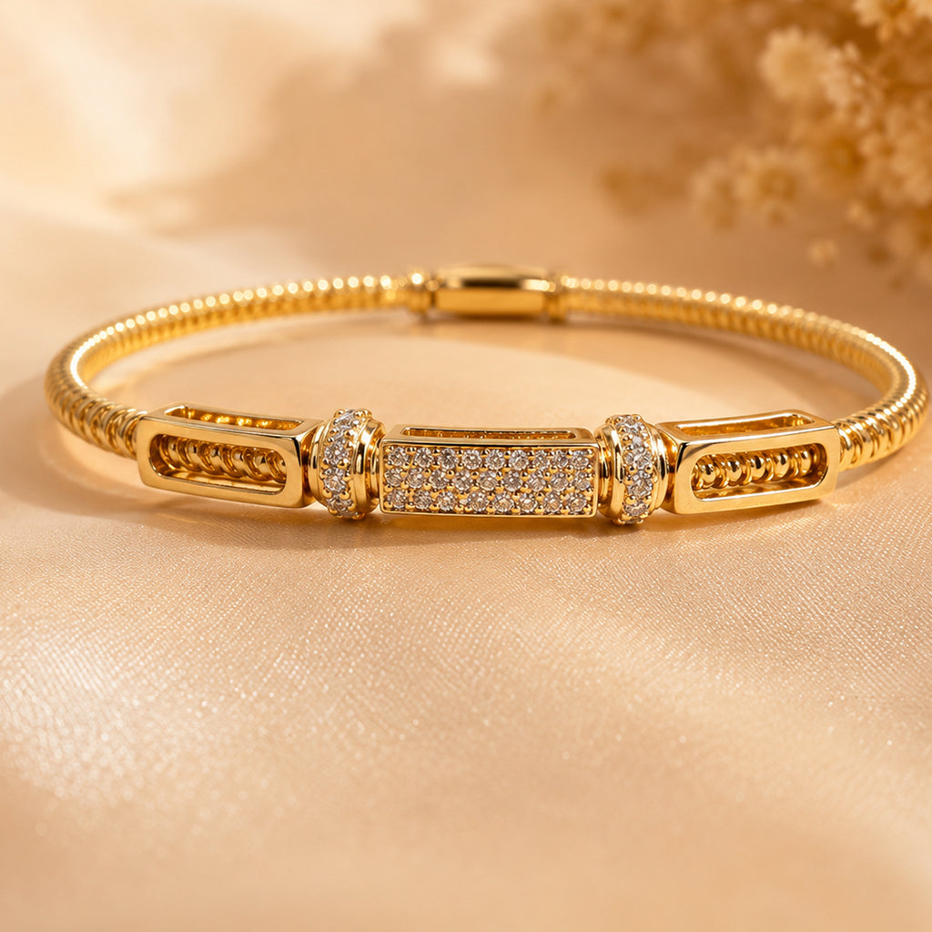 Regal Radiance Openable Bracelet