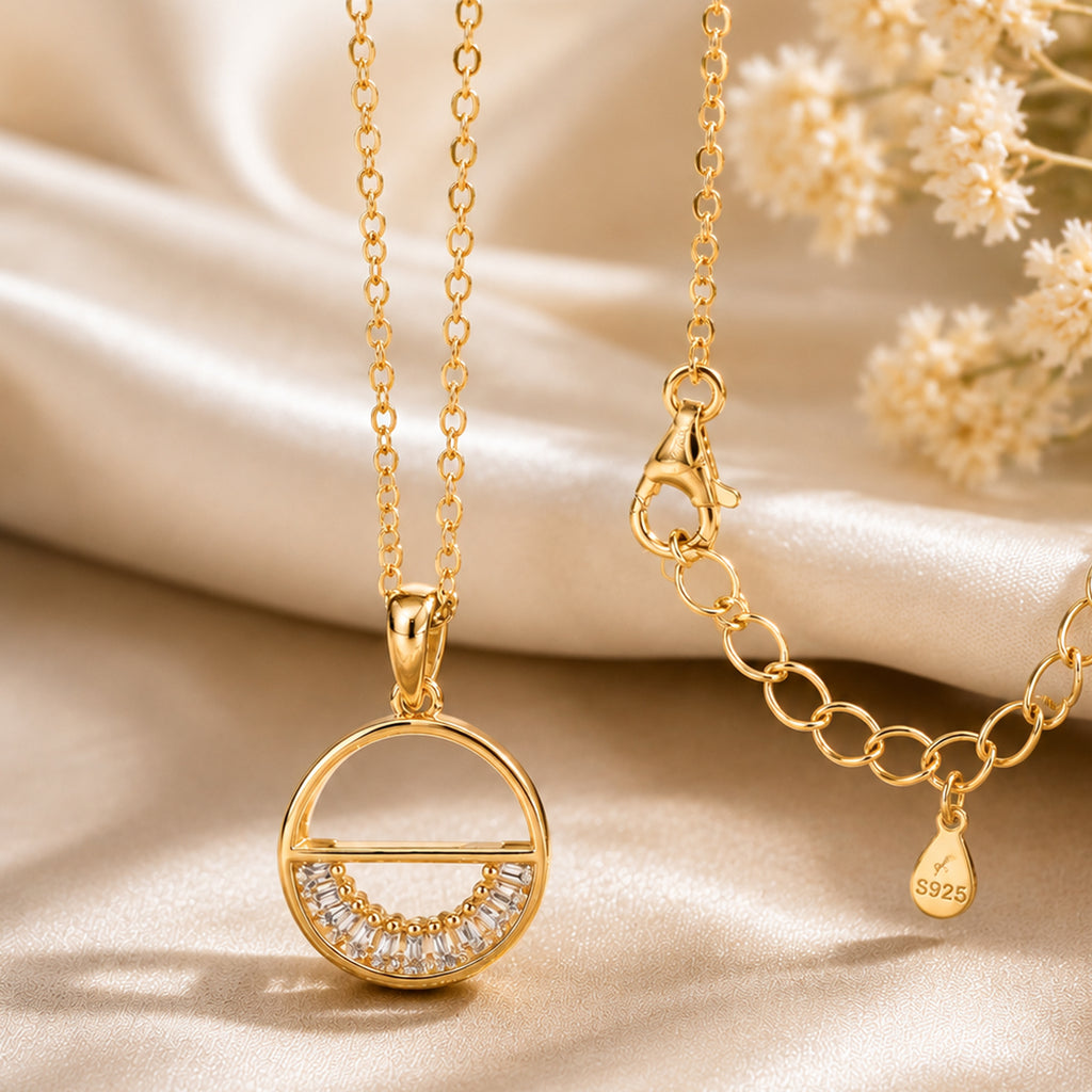 Nova Glow Necklace