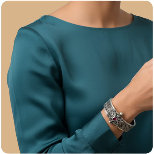 Intricate Jali Classic Bangle