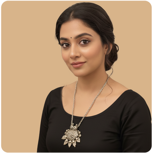 Nakshi Leaf Silver Necklace