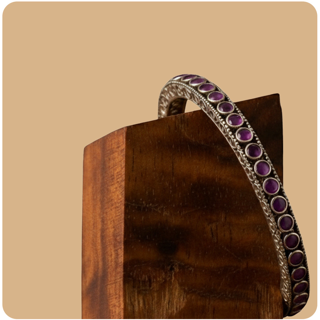 Diva Amethyst Bangle
